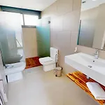 Villa Nirvana *